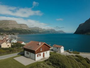 Où acheter aux Vans et autour : les villages ardéchois les plus recherchés pour vivre à l’année ou en résidence secondaire